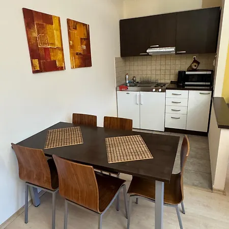 Paradise Apartment