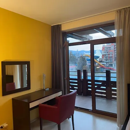 Paradise Apartment *