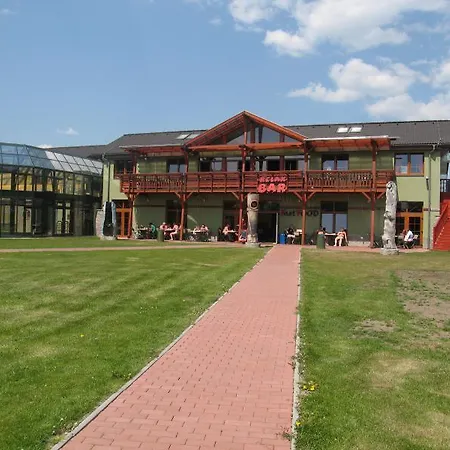 Paradise * Bešeňová